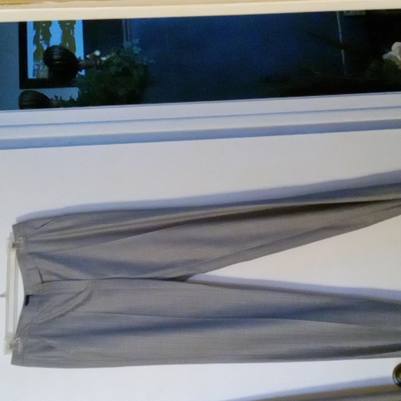 Giorgio Armani, size 6, gray